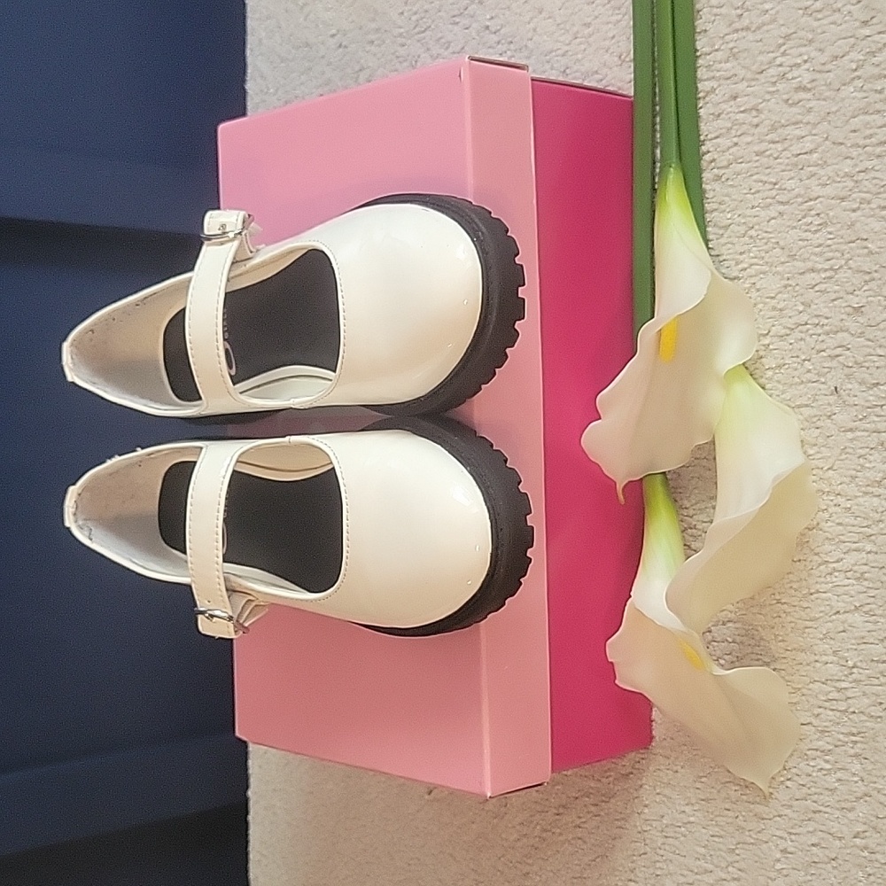 GB Girls Norra-Girl White Patent Leather Size 13